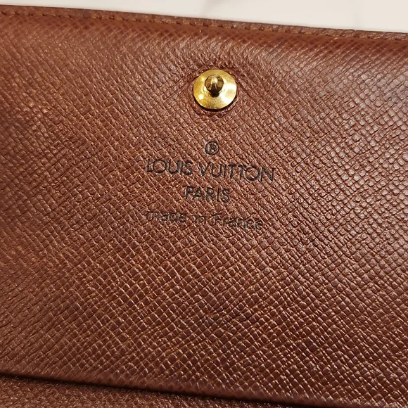 Louis Vuitton Porte Monnaie Tresor Monogram Wallet - Picture 5 of 13